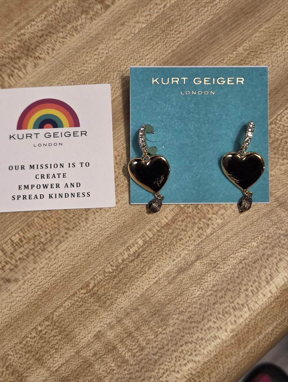 Kurt Geiger NWT Heart, Rhinsstone & Raven GORGEOUS Earrings & Dustbag